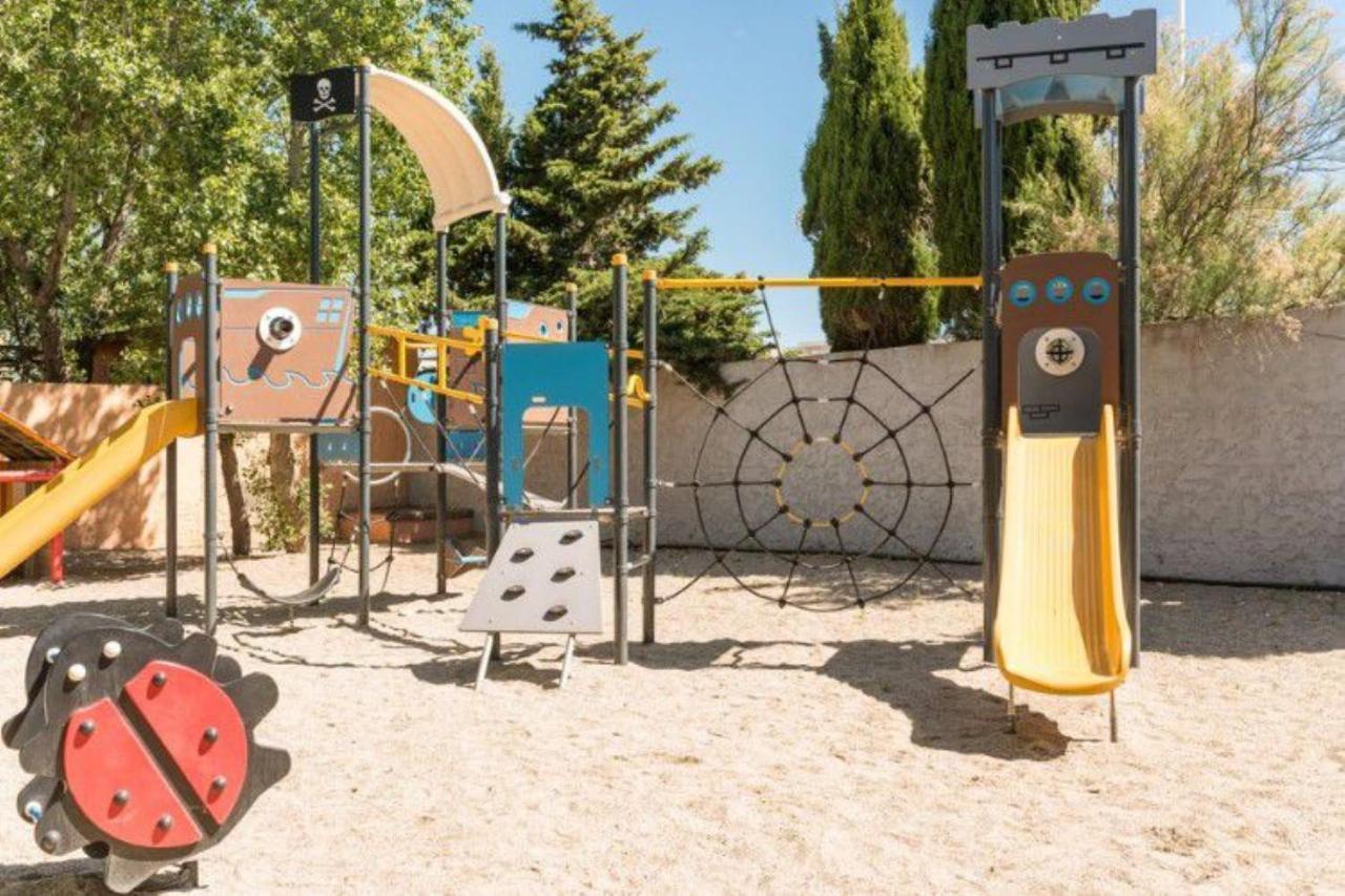 Vesna Mobil Home Canet-en-Roussillon Bagian luar foto